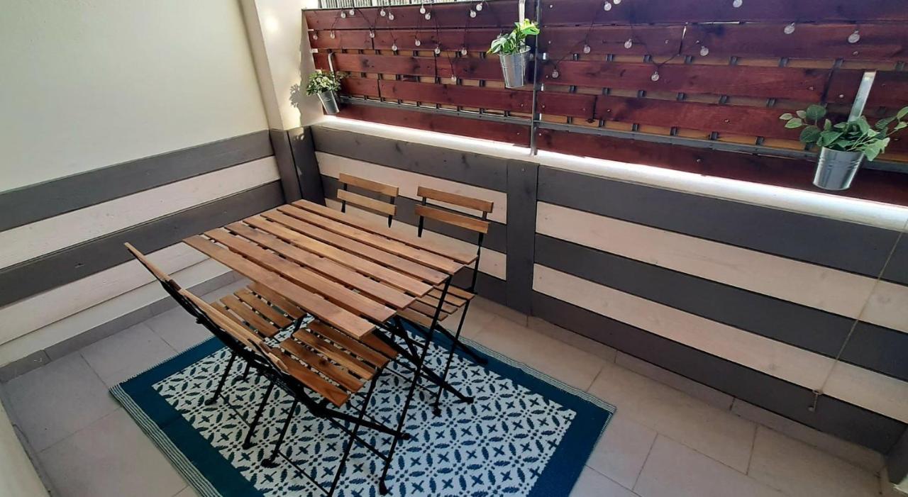 טולון Appartement Avec Terrasse מראה חיצוני תמונה